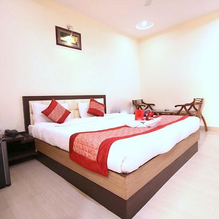 Hotel Radiance Gwalior Eksteriør billede