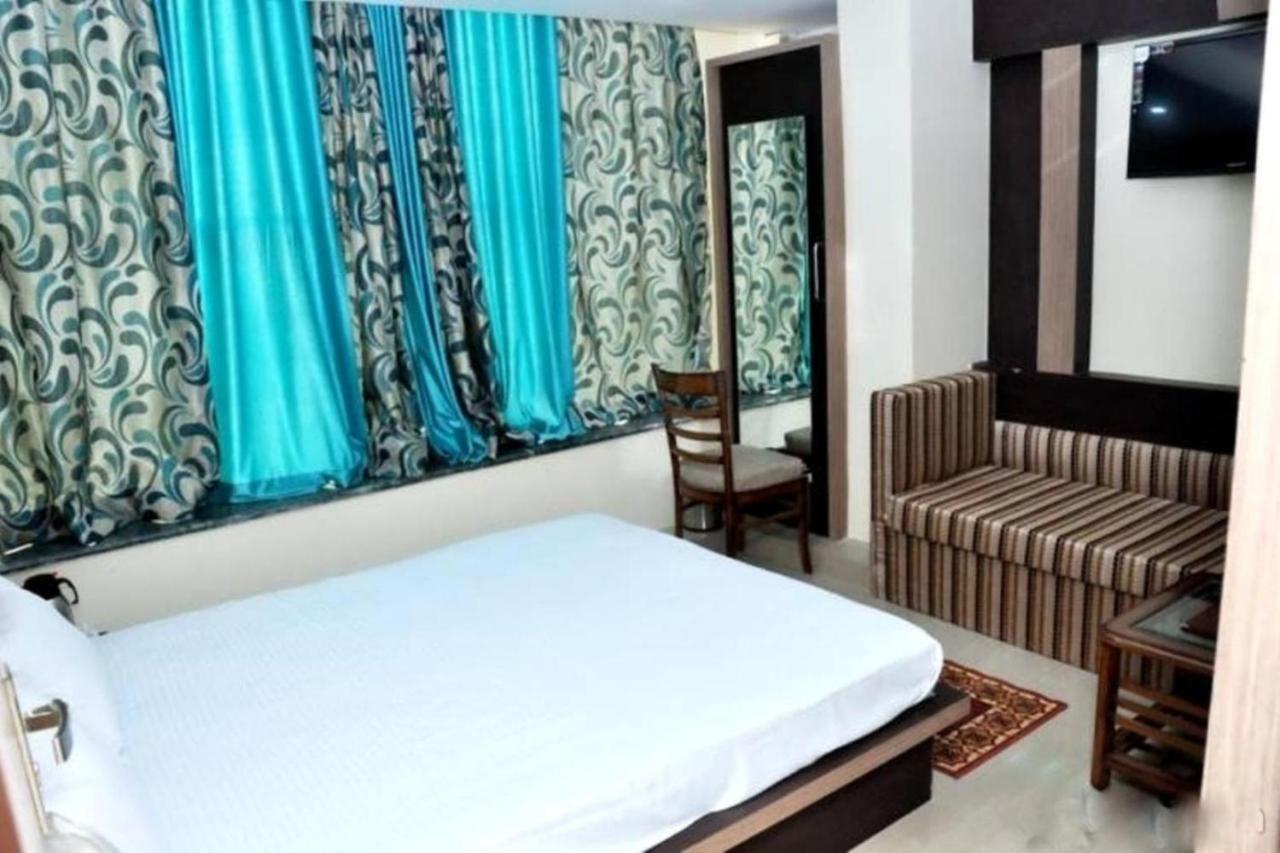 Hotel Radiance Gwalior Eksteriør billede